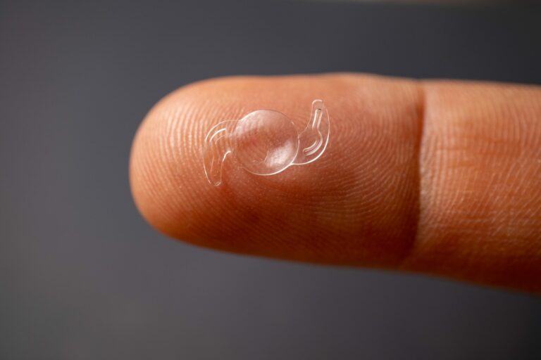 Read more about Exploring the 3 Types of Cataracts Lenses